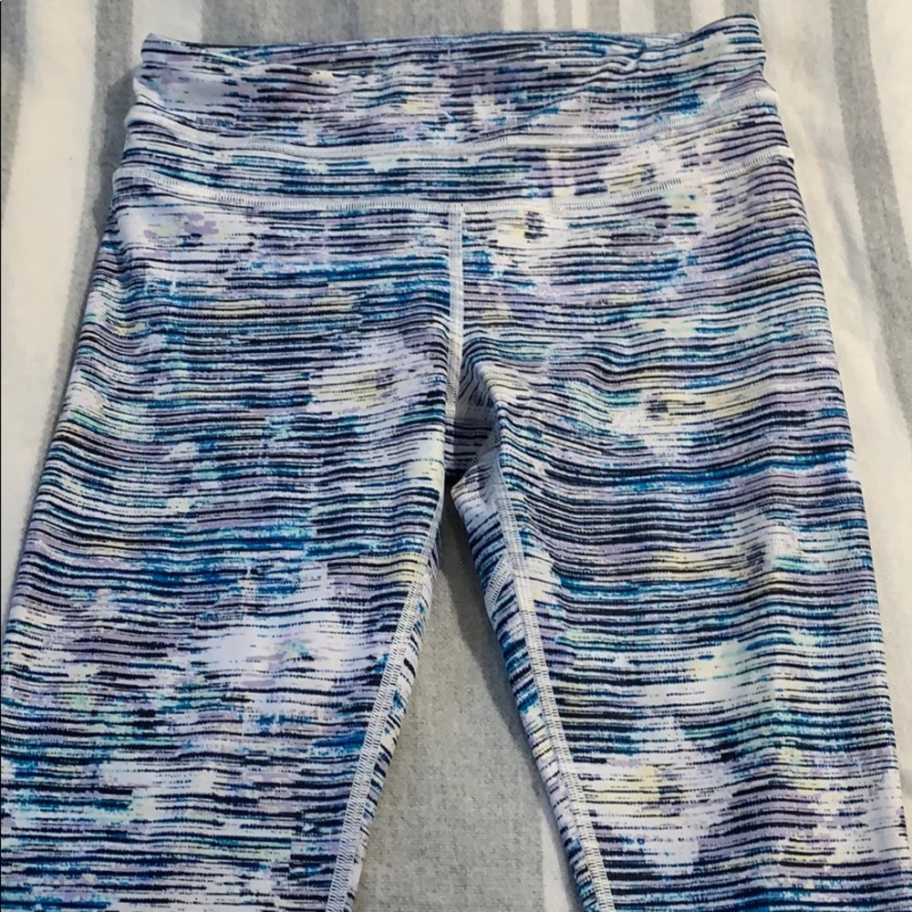 Lululemon Printed Crop Leggings Size 6
